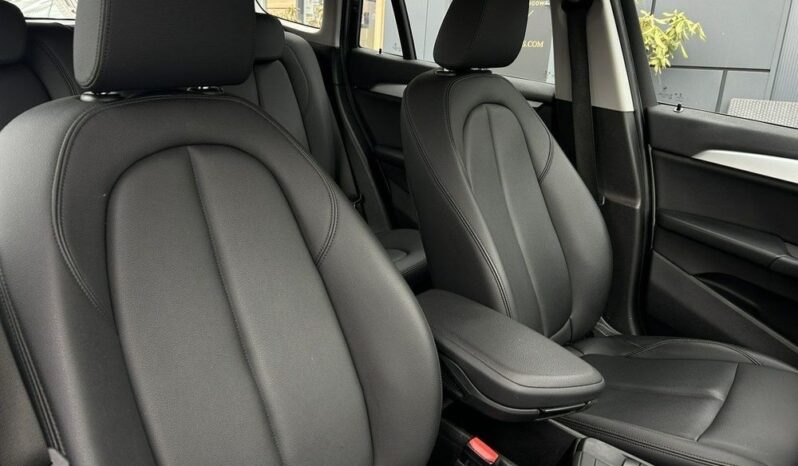 BMW X1 sDrive18i xLine full