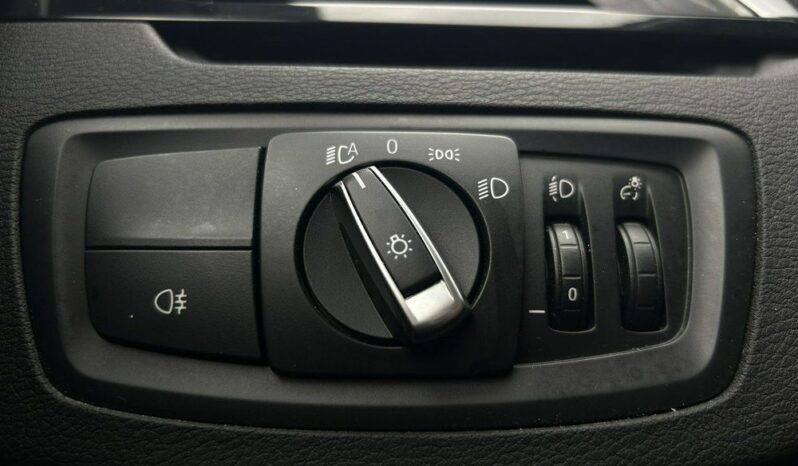 BMW X1 sDrive18i xLine full