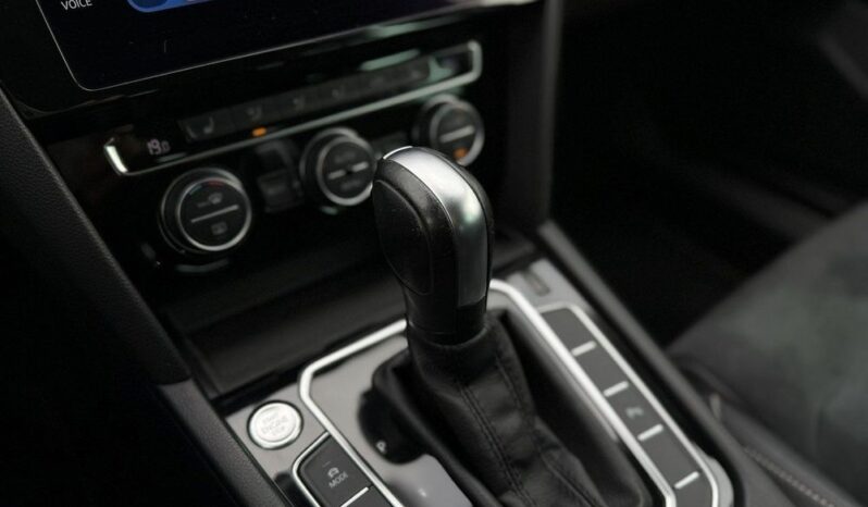 Volkswagen Passat 2.0 TSI Elegance DSG full