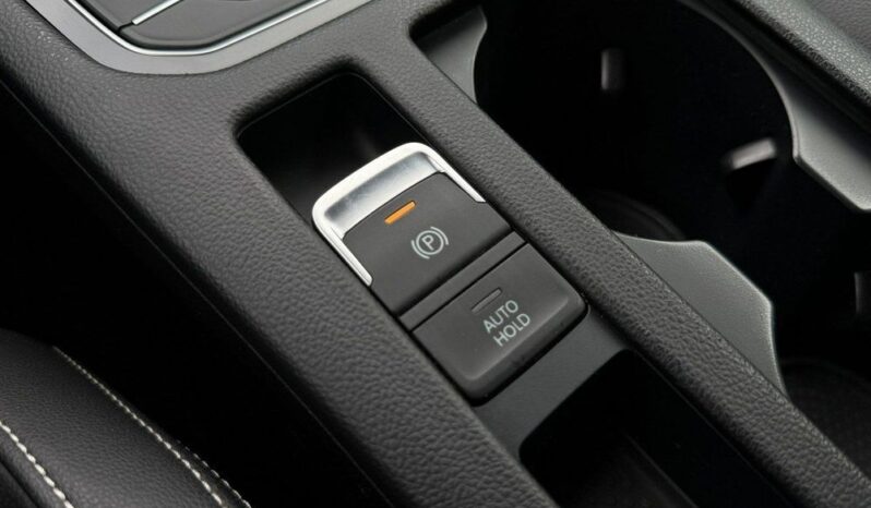 Volkswagen Passat 2.0 TSI Elegance DSG full