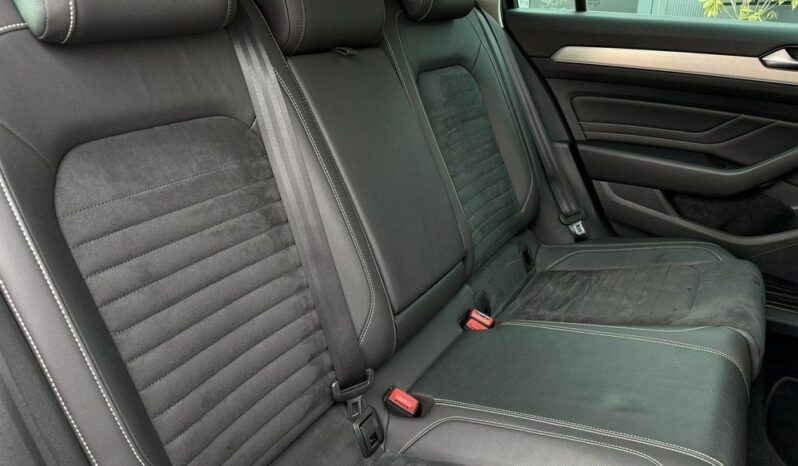 Volkswagen Passat 2.0 TSI Elegance DSG full