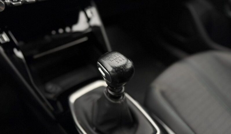 Peugeot 2008 1.5 BlueHDi Allure Pack S&S full