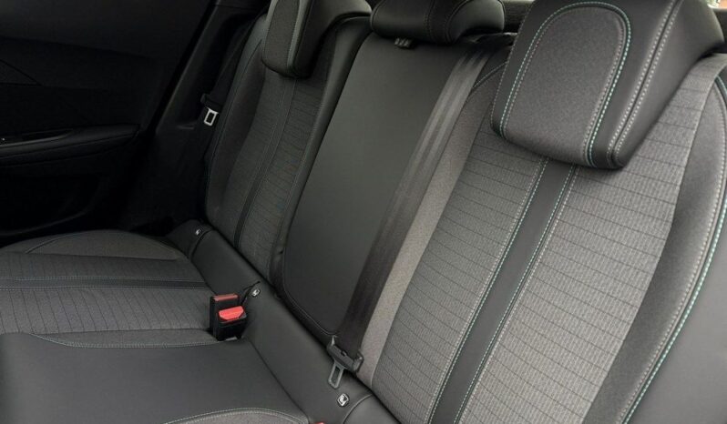 Peugeot 2008 1.5 BlueHDi Allure Pack S&S full
