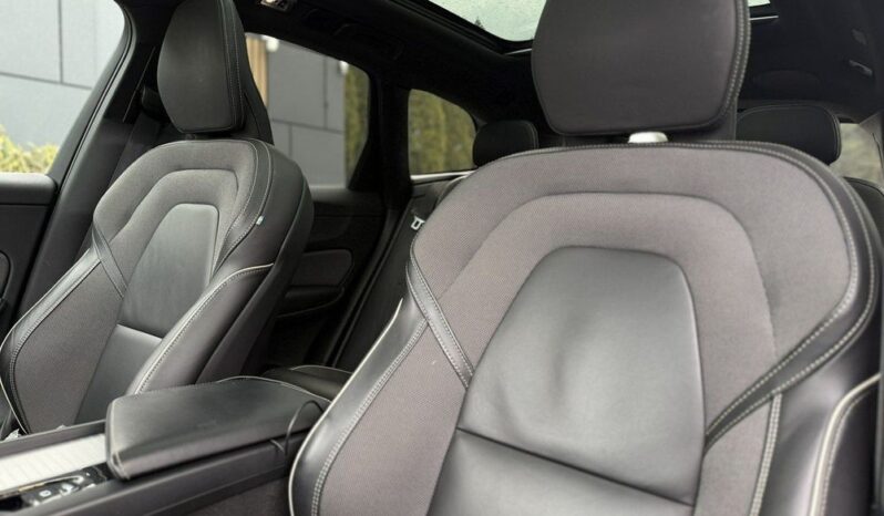 Volvo XC 60 full