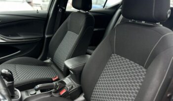 Opel Astra full