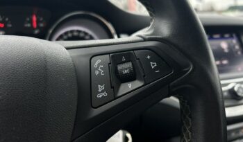 Opel Astra full