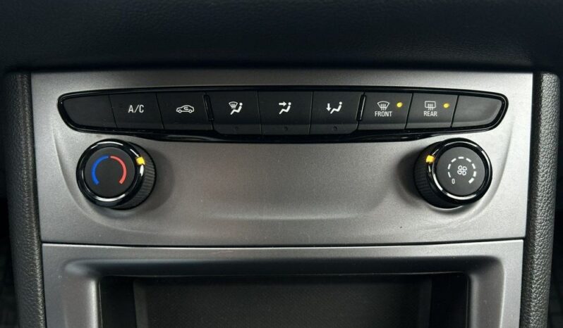 Opel Astra full