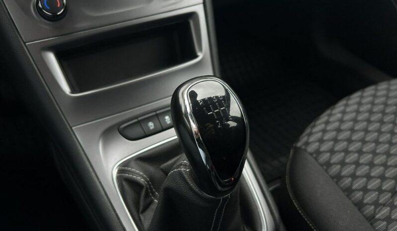 Opel Astra full