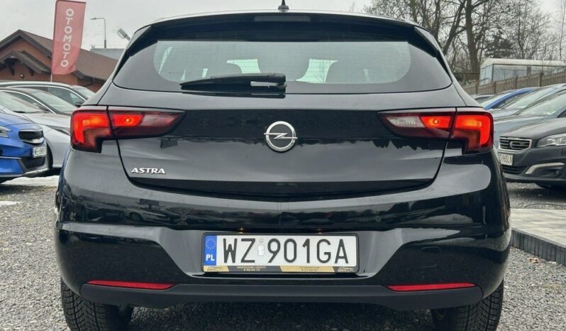 Opel Astra full
