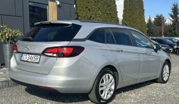 Opel Astra full