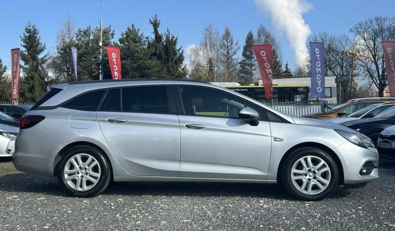 Opel Astra full