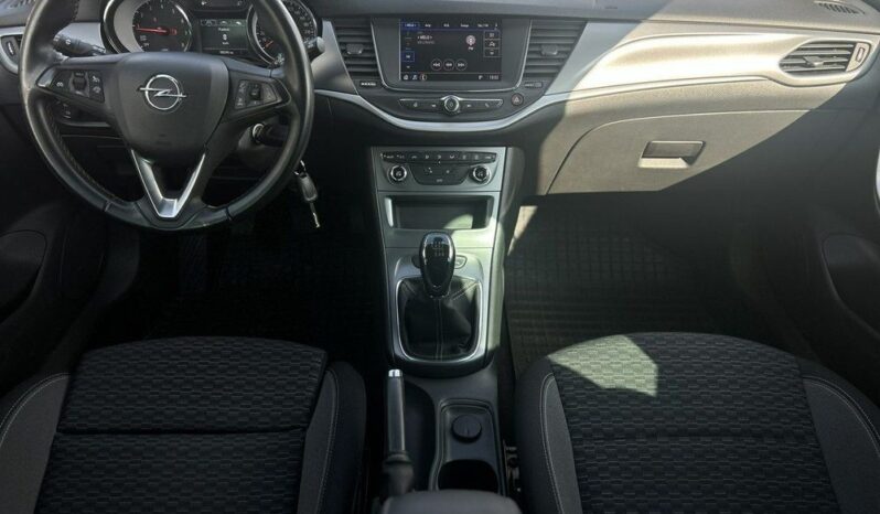 Opel Astra full