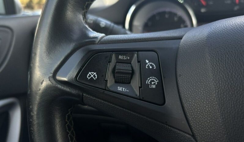Opel Astra full