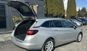Opel Astra full