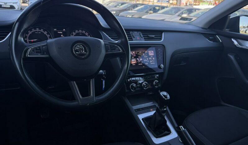 Škoda Octavia krajowy  Poleasingowy I właściciel diesel 1.6 ASO VAT 23% Bezwypadkowy III (2013-) full