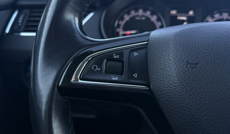 Škoda Octavia krajowy  Poleasingowy I właściciel diesel 1.6 ASO VAT 23% Bezwypadkowy III (2013-) full