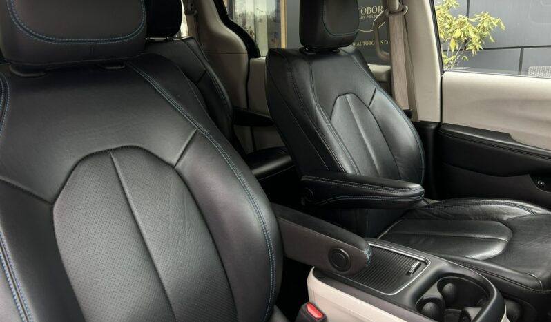 Chrysler Pacifica | Stan Bardzo Dobry | Bogate Wyposażenie RodzinNE AUTO full