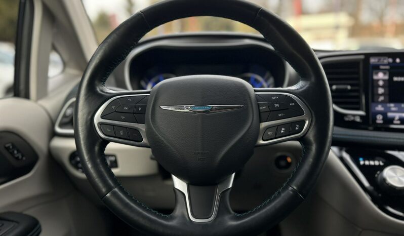 Chrysler Pacifica | Stan Bardzo Dobry | Bogate Wyposażenie RodzinNE AUTO full