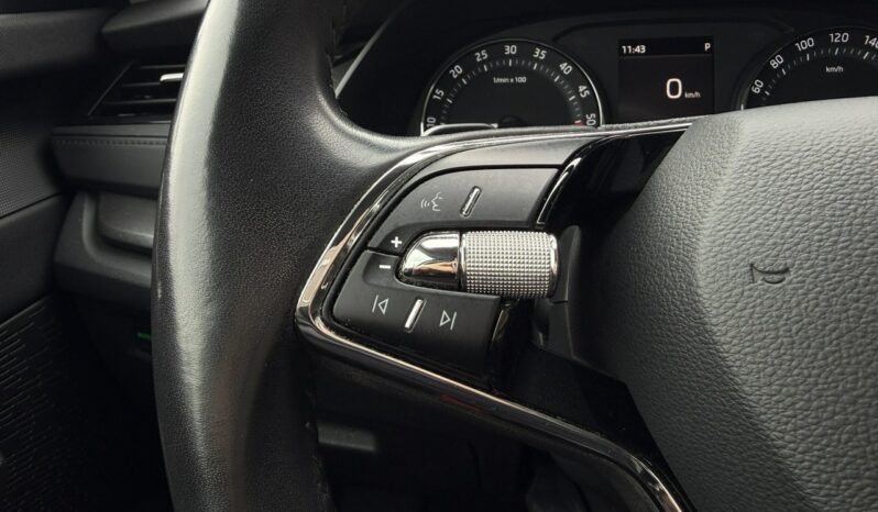 Škoda Octavia DSG Krajowy Poleasingowy I właściciel Serwis ASO VAT 23% Bezwypadkowy IV (2020-) full