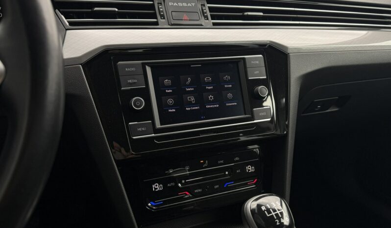 Volkswagen Passat Bezwypadkowy Krajowy Poleasingowy I właściciel Serwis ASO VAT 23% B8 (2014-2023) full
