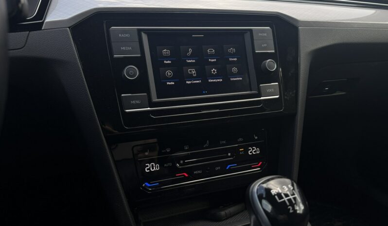 Volkswagen Passat krajowy  Poleasingowy I RLINE Serwis ASO VAT 23% Bezwypadkowy B8 (2014-2023) full