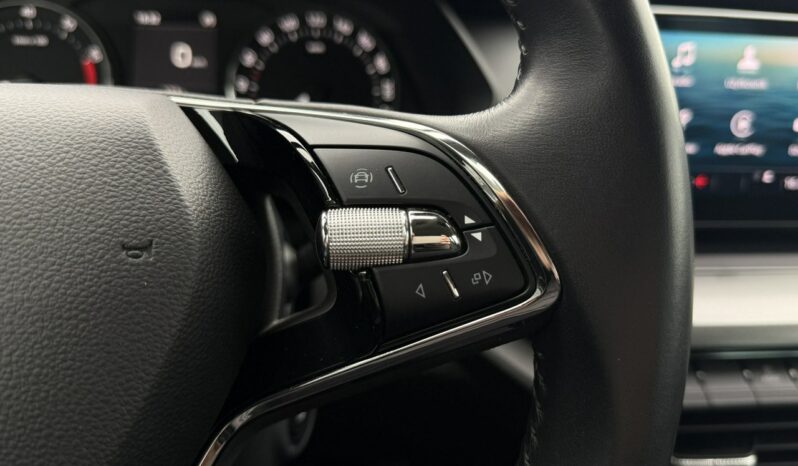 Škoda Octavia a Salon Polska Poleasingowy I właściciel Serwis  VAT 23% Bezwypadkowy IV (2020-) full