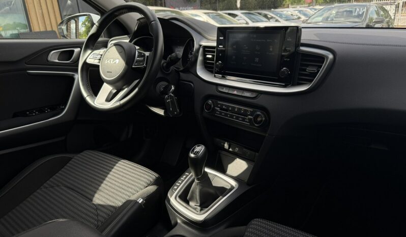 Kia Cee’d Salon Polska Poleasingowy I właściciel Serwis ASO VAT 23% Bezwypadkowy III (2018-) full
