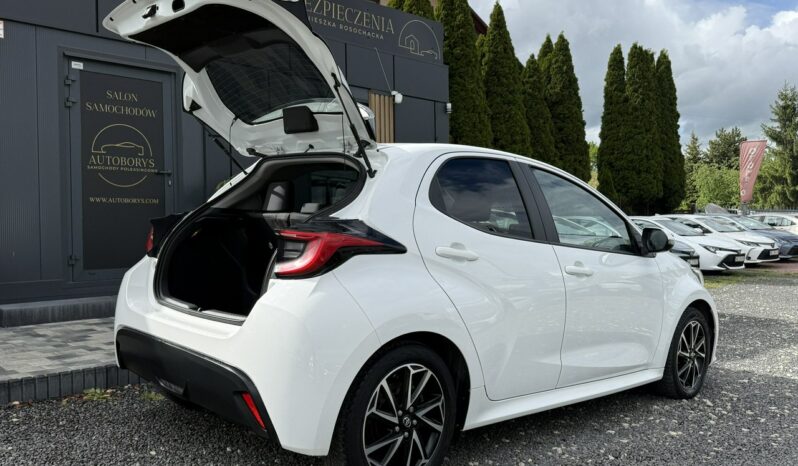 Toyota Yaris Salon Polska Poleasingowy I właściciel Serwis ASO VAT 23% Bezwypadkowy IV (2020-) full