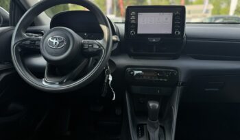 Toyota Yaris Salon Polska Poleasingowy I właściciel Serwis ASO VAT 23% Bezwypadkowy IV (2020-) full