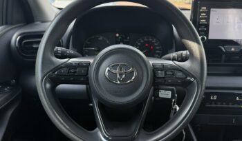 Toyota Yaris Salon Polska Poleasingowy I właściciel Serwis ASO VAT 23% Bezwypadkowy IV (2020-) full