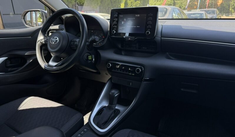 Toyota Yaris Salon Polska Poleasingowy Serwis ASO VAT 23% Bezwypadkowy I właściciel IV (2020-) full