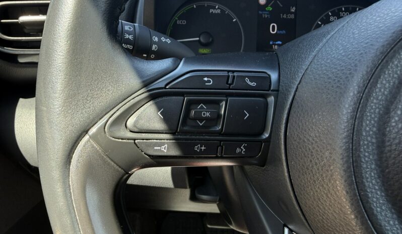 Toyota Yaris Salon Polska Poleasingowy Serwis ASO VAT 23% Bezwypadkowy I właściciel IV (2020-) full