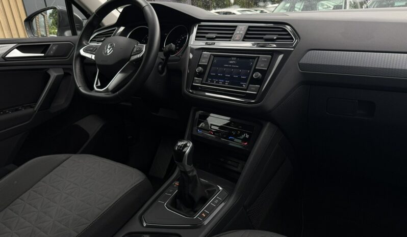 Volkswagen Tiguan I właściciel Salon Polska Poleasingowy Serwis ASO VAT 23% Bezwypadkowy II (2016-2024) full