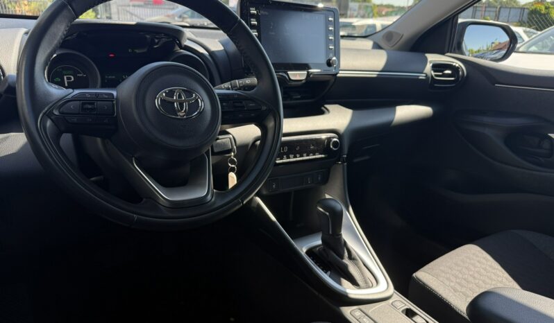 Toyota Yaris Salon Polska Poleasingowy I właściciel VAT 23% Bezwypadkowy Serwis ASO IV (2020-) full