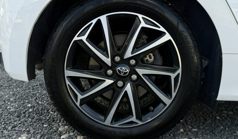 Toyota Yaris Salon Polska Poleasingowy I właściciel Serwis ASO VAT 23% Bezwypadkowy IV (2020-) full