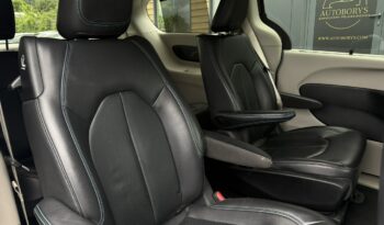 Chrysler Pacifica | Stan Bardzo Dobry | Bogate Wyposażenie RodzinNE AUTO full