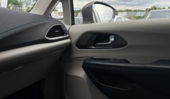 Chrysler Pacifica | Stan Bardzo Dobry | Bogate Wyposażenie RodzinNE AUTO full