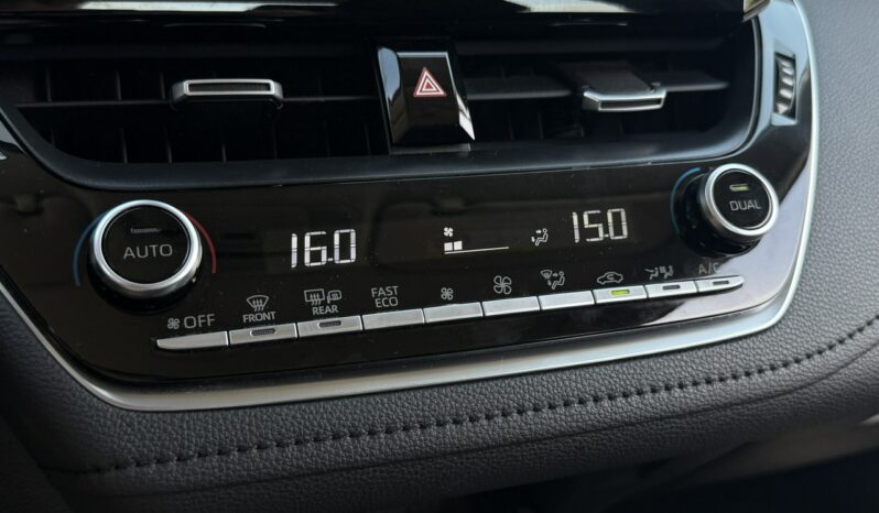 Toyota Corolla Salon Polska Poleasingowy Ladny kolor Serwis ASO VAT 23% Bezwypadkowy E21 (2019-) full