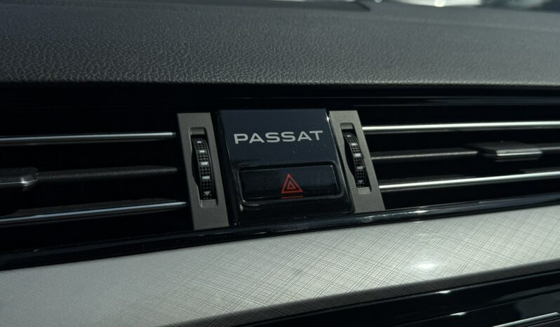 Volkswagen Passat Bezwypadkowy Krajowy Poleasingowy I właściciel zdjęcie 23