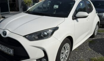 Toyota Yaris Salon Polska Poleasingowy Serwis ASO VAT 23% Bezwypadkowy I właściciel IV (2020-) full