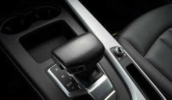 Audi A4 Avant Salon Polska Poleasingowy I właściciel Serwis ASO VAT 23% Bezwypadkowy B9 (2015-) full