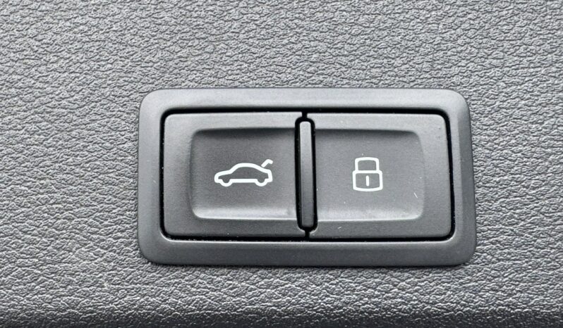 Audi A4 Avant Salon Polska Poleasingowy I właściciel Serwis ASO VAT 23% Bezwypadkowy B9 (2015-) full