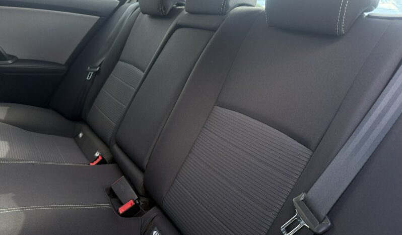 Toyota Avensis Salon Polska Poleasingowy I właściciel Serwis ASO VAT 23% III (2009-) full