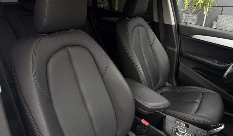 BMW X1 Krajowy automat benzynka faktura VAT 23% II (F48) (2015-) full