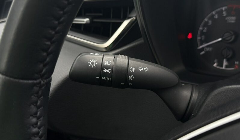 Toyota Corolla hybryda kombi krajowy samochod automat serwis ASO toyota E21 (2019-) full