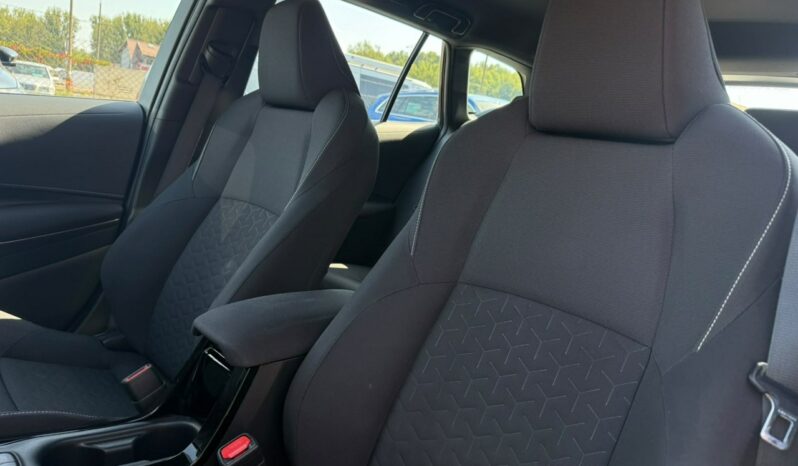 Toyota Corolla hybryda kombi krajowy samochod automat serwis ASO toyota E21 (2019-) full
