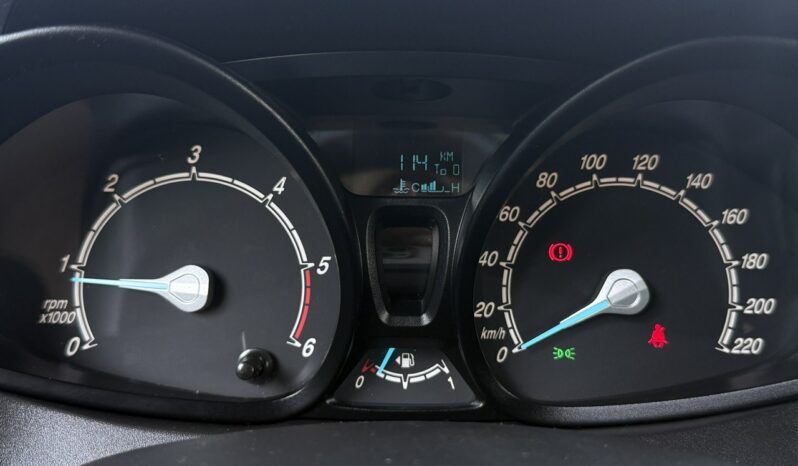 Ford Tourneo Courier krajowy samochód diesel manual Inna full
