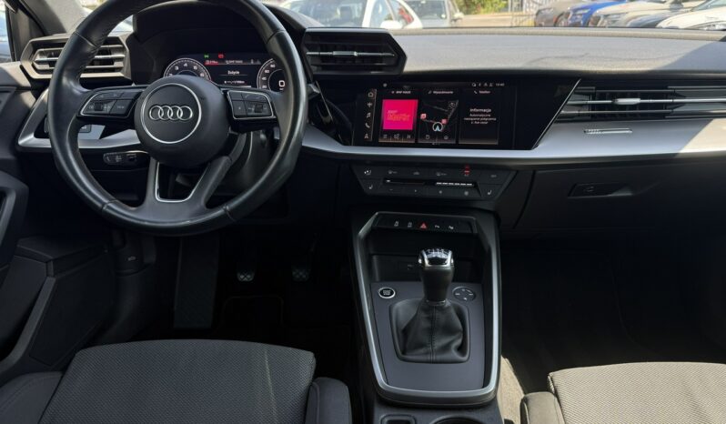 Audi A3 Sportback SLINE 1.5 Tsi manual 2023 rok krajowy 8Y (2020-) full