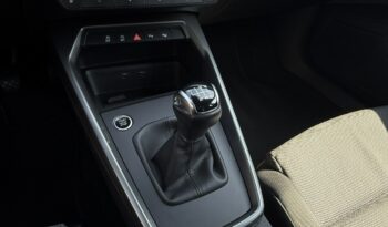 Audi A3 Sportback SLINE 1.5 Tsi manual 2023 rok krajowy 8Y (2020-) full