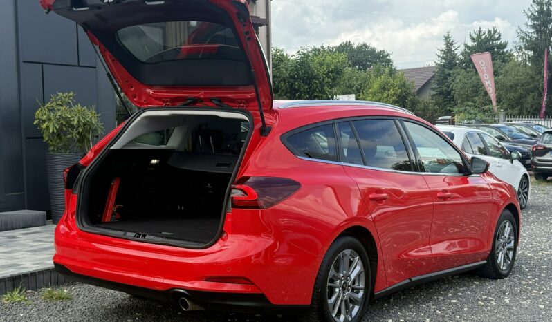 Ford Focus POLEASINGOWE KRAJOWE FAKTURA VAT23% BENZYNA 2024 ROK Mk4 (2018-) full